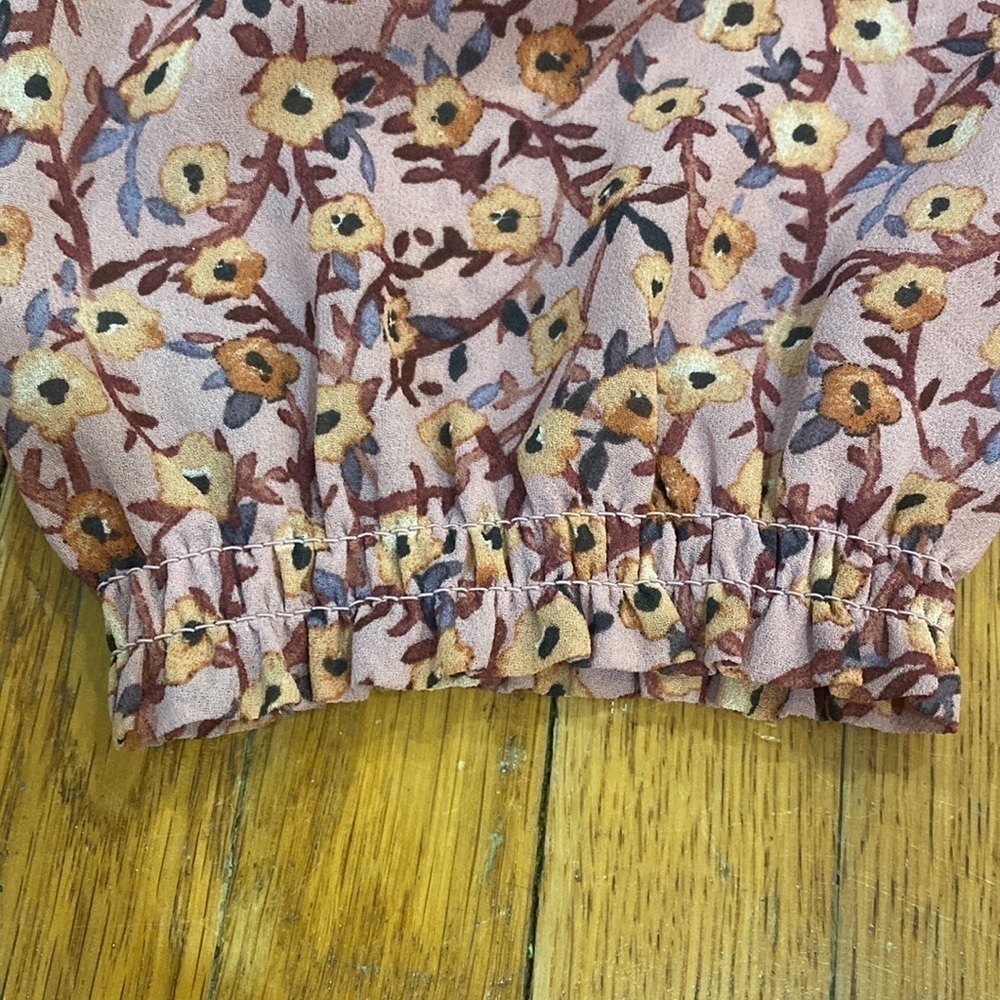 Floral Sheer 3/4 Sleeve Top - Picture 2 of 11